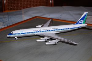 2009-09-10 Douglas DC-8-62 UTA